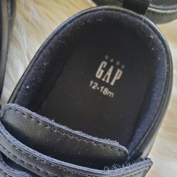 Gap Boy's Black Loafer & Sneaker Bundle SZ 12-18 M - Picture 7 of 14
